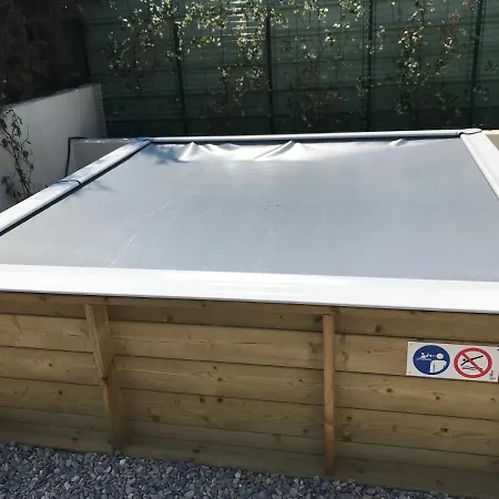 Holiday home Petite Familiale Dans Quartier Residentiel - Les Muriers Antibes