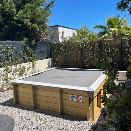 Holiday home Petite Familiale Dans Quartier Residentiel - Les Muriers Antibes